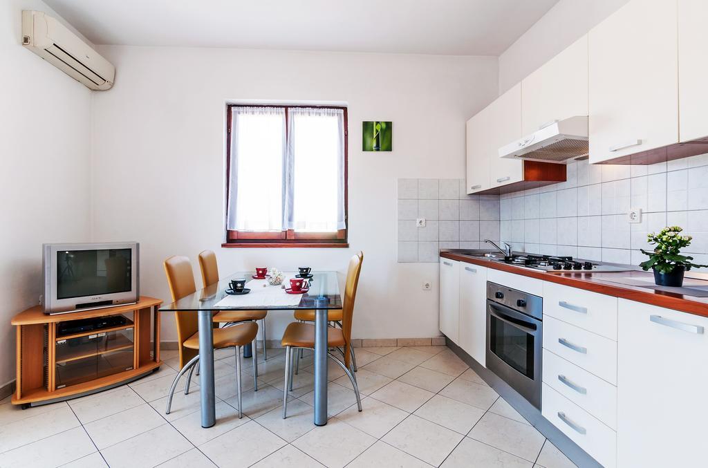 Apartments Andrej Zadar Bagian luar foto